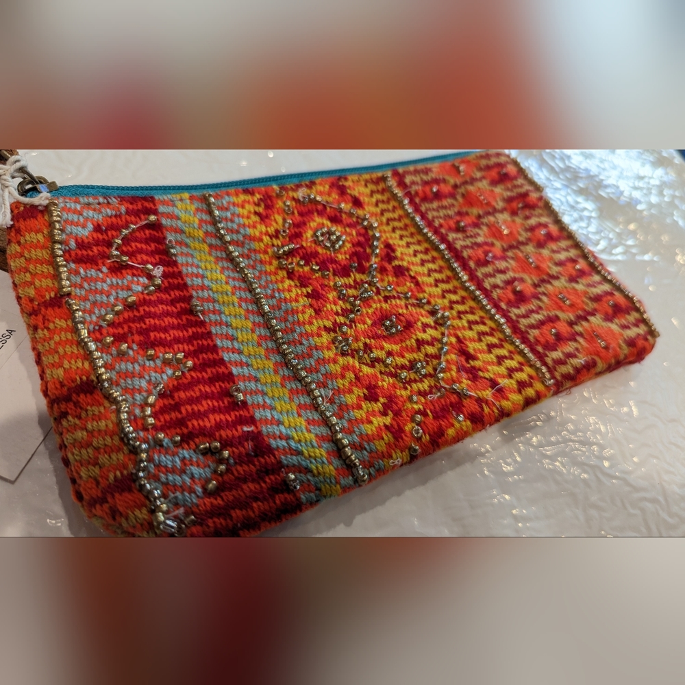Handmade Hand Beaded Clutch - Ethnic Navajo Aztec Inspired Design - Faux Leather - Picture 10 of 11
